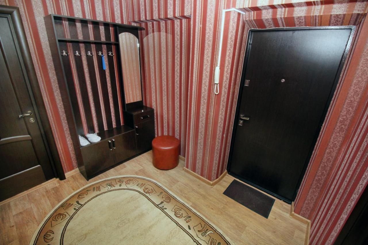 Spacious Central Apartment อัลมาตี ภายนอก รูปภาพ